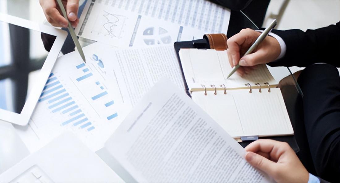 提高網站關鍵詞排名的技巧有哪些（如何做seo網站才會有排名）